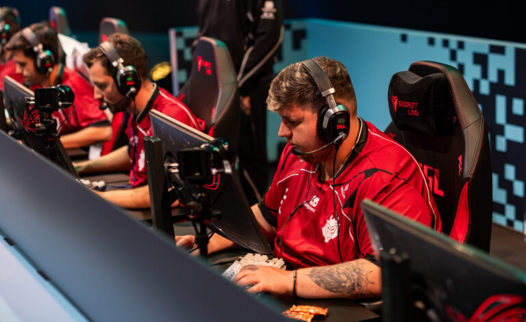 Prediction BIG vs G2 — Esports World Cup 2026