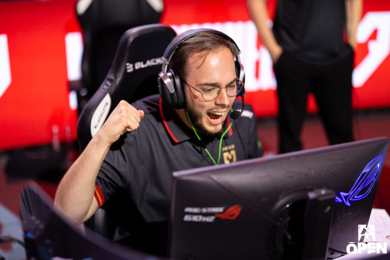 MOUZ Dominate Inner Circle to Secure Playoff Spot at BLAST Open Porto 2026